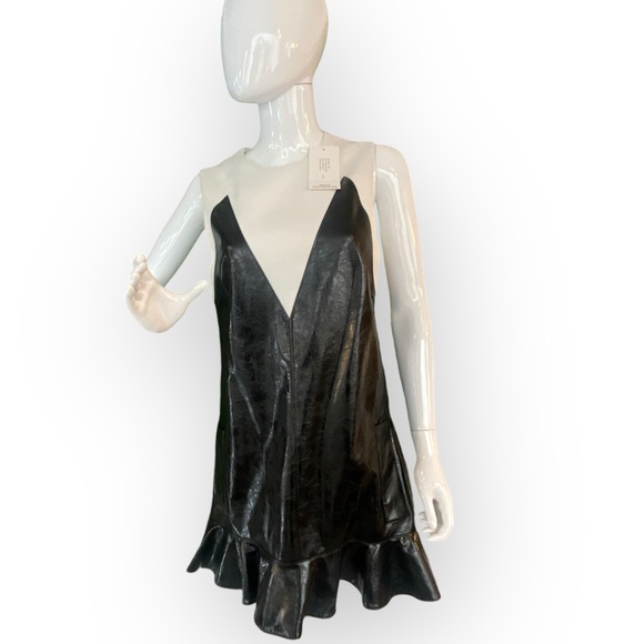 G-112 AKNVAS Dress- Aria - Picture 4 of 16